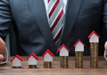 Đôi Tay Của Đầu Tư Và Công Thức Phát Triển Bản Thân Không Giới Hạn